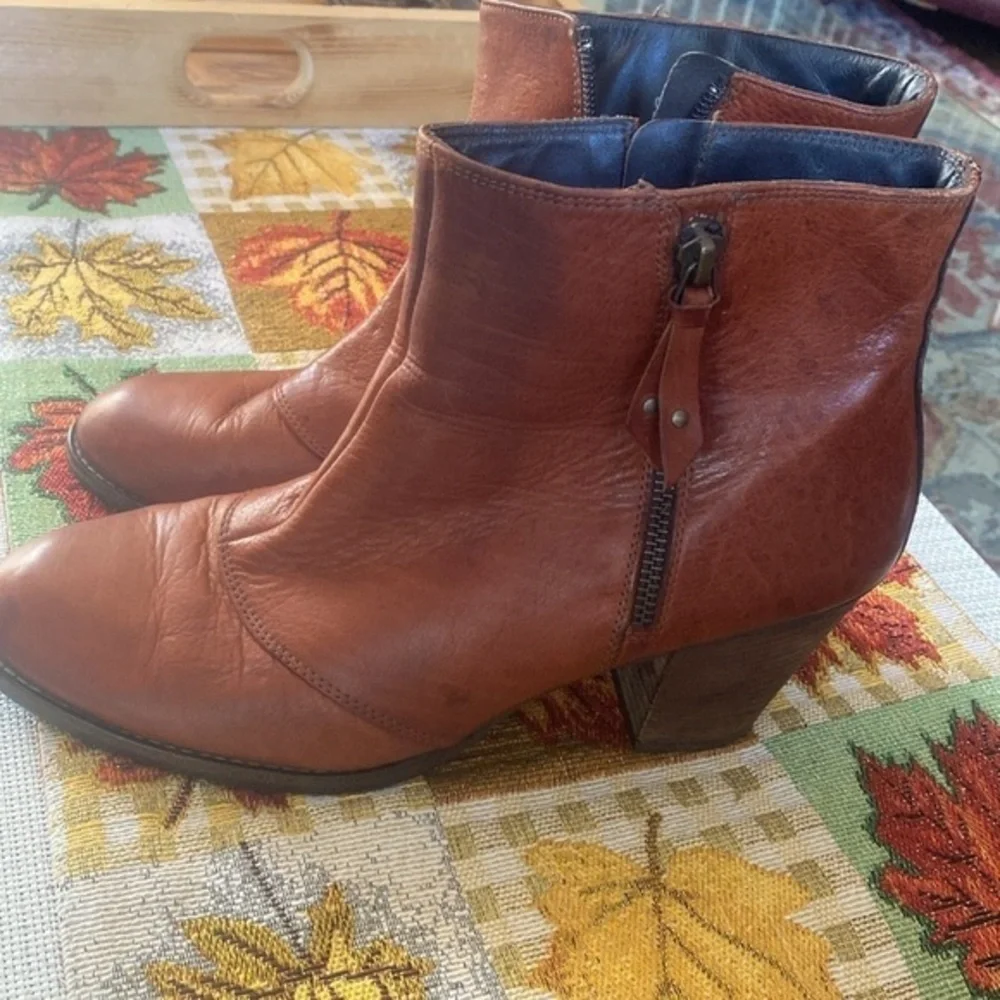 PAUL GREEN Brown Leather Ankle Boots for Women